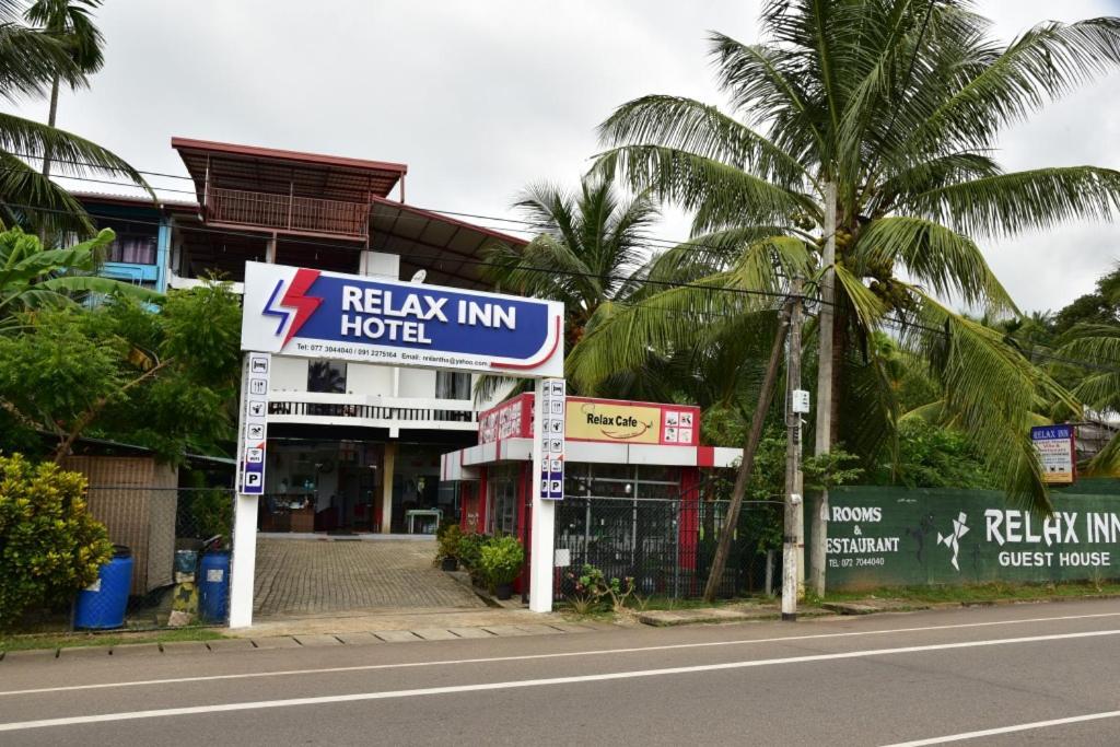 Relax Inn Хиккадува Экстерьер фото
